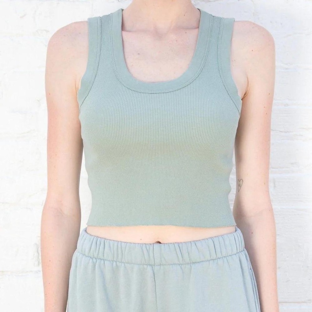 🍀2/$22 John Galt Sage Green Ribbed Cropped Tank Top Womens One Size